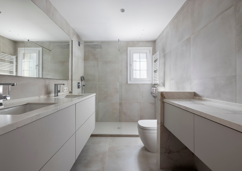 baño moderno refroma